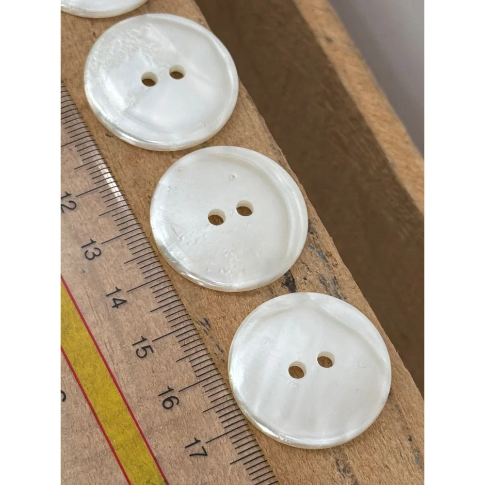 Vintage Mother‎ of Pearl Finish Round Buttons 2-Hole 28MM Set of 6 Sewing Craft